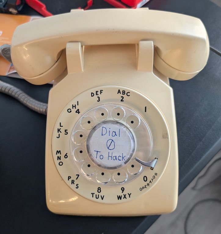 A photo of phone bell on the hook